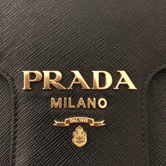 Authentic Prada Saffiano Leather - Picture 6 of 10